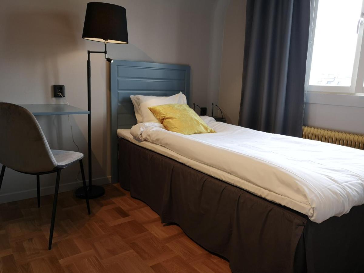 Hotell Apladalen I Vaernamo Exterior foto