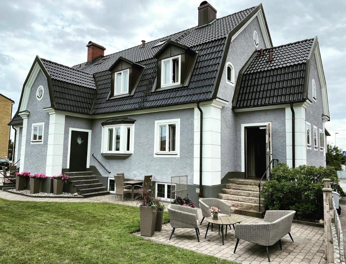 Hotell Apladalen I Vaernamo Exterior foto